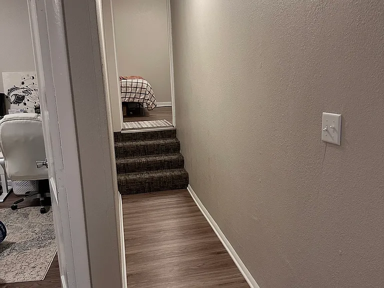 710 Bishop Ave #W — Photo 9