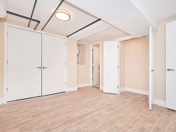 4th image of 1635 Carroll St APT 1