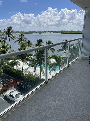 2560 S Ocean Blvd Photo 1