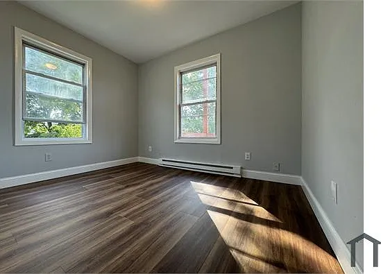 5 Sutton St #3A — Photo 12