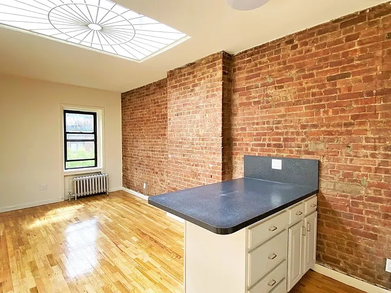 54 W 84th St #4R — Photo 1