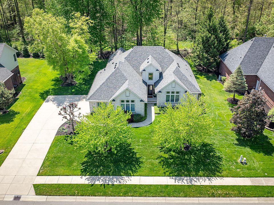 1st image of 349 Mallard Ct