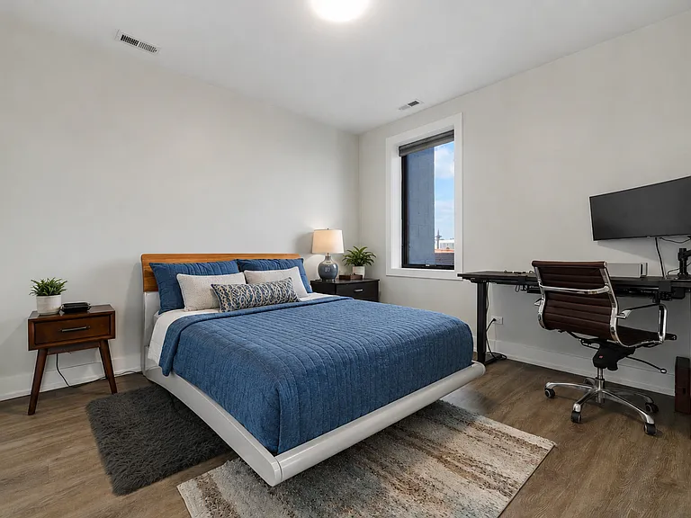 2109 S Halsted LLC — Photo 3
