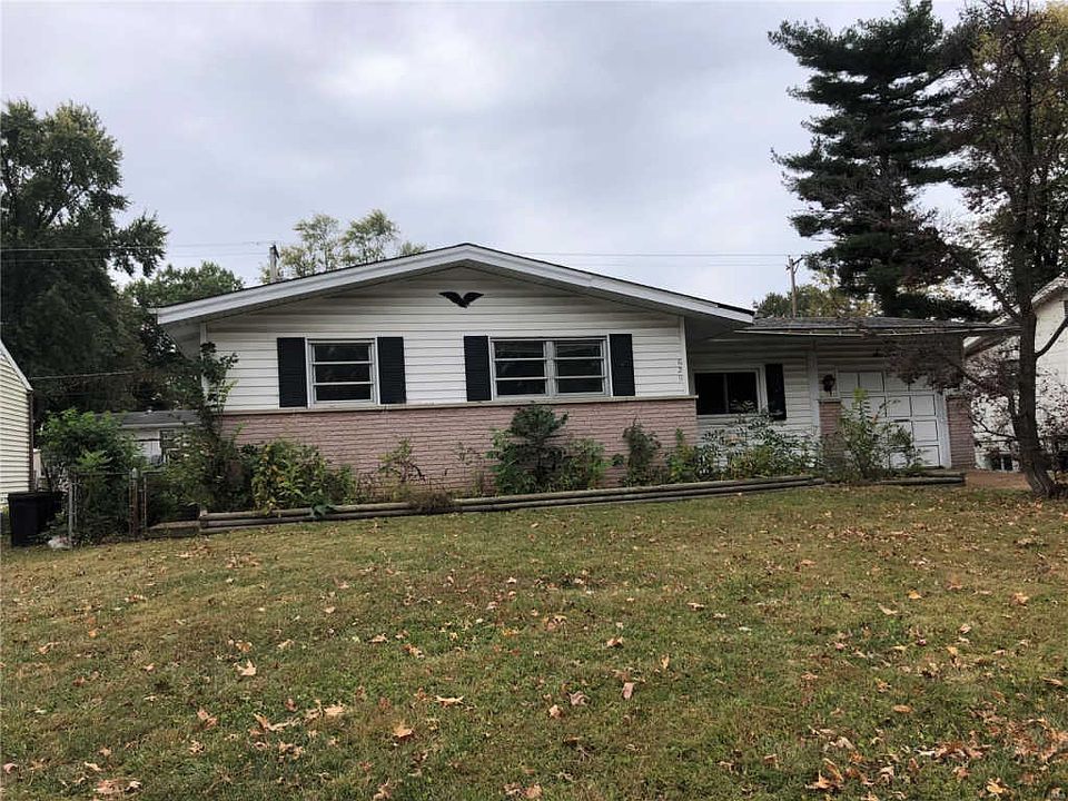 1st image of 620 Holiday Ave
