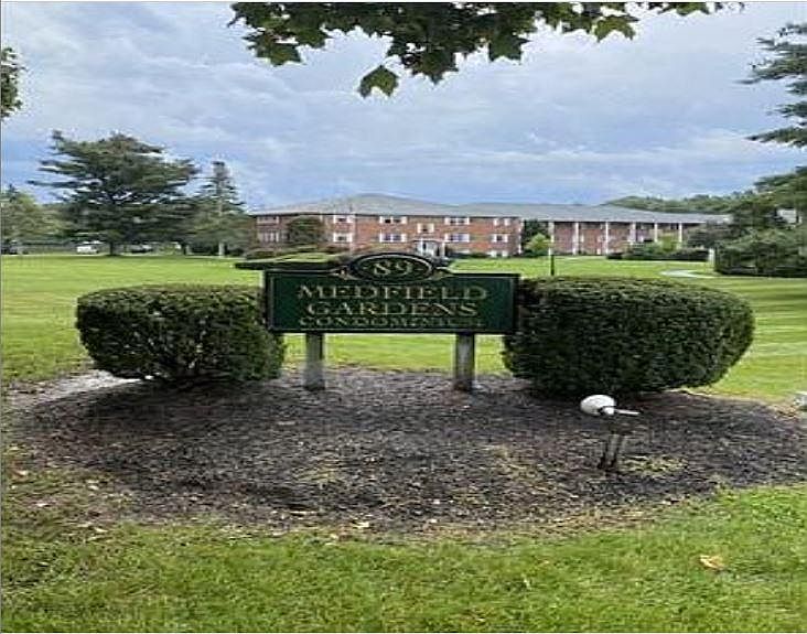 89 Pleasant St, Medfield, MA 02052 Zillow