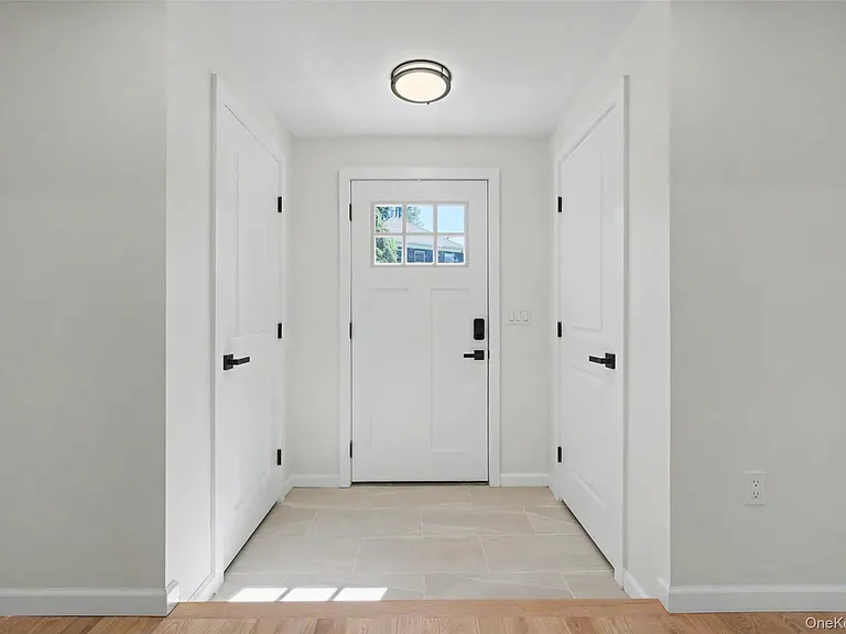 6 North St #1 — Photo 5