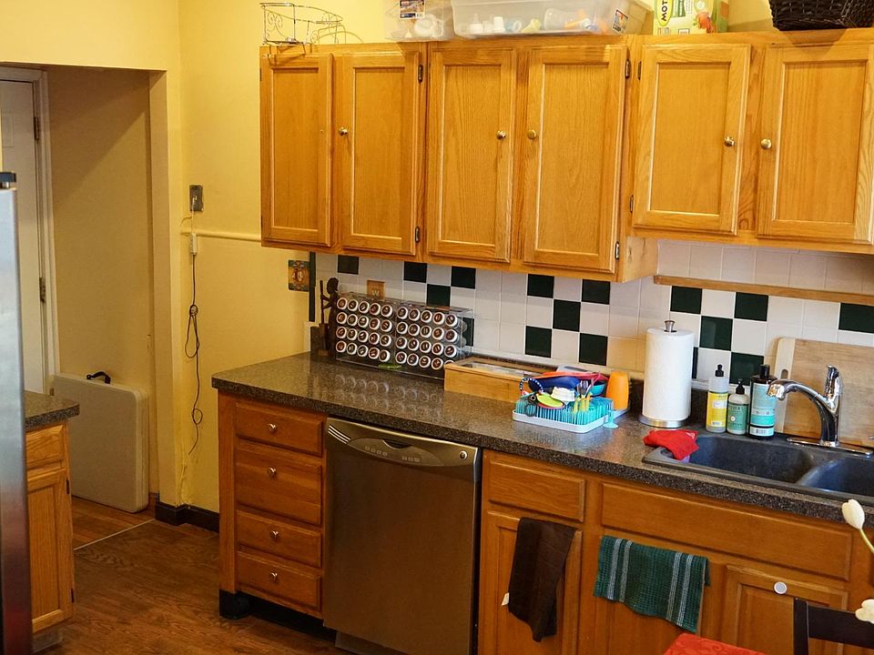 2nd image of 24 Hannon St