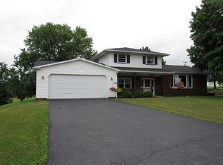 513 Barks Rd, Caledonia, NY 14423