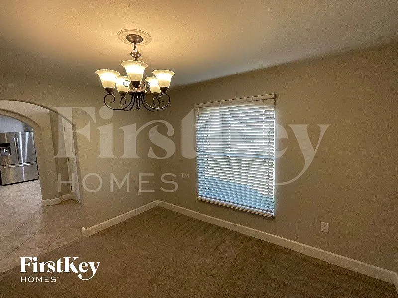 3 bed, 2.0 bath, 1776 sqft, $1,970 — Photo 4