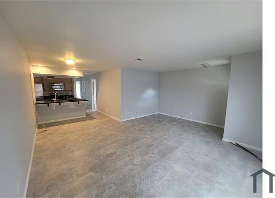 2nd image of 4305 SW Santa Barbara Pl