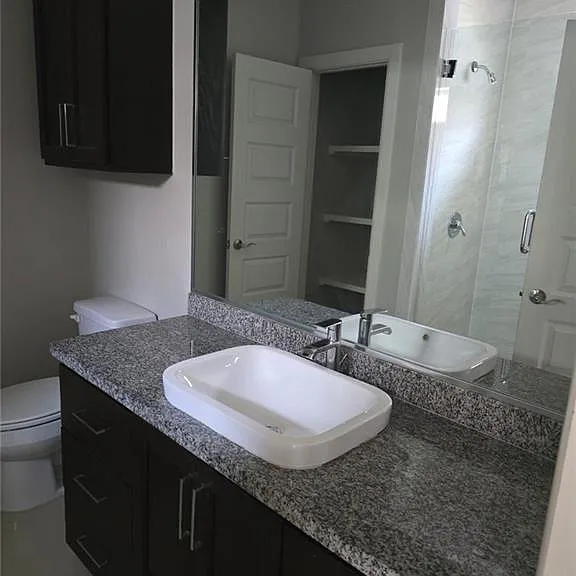 900 E La Cantera Ave #3 — Photo 7