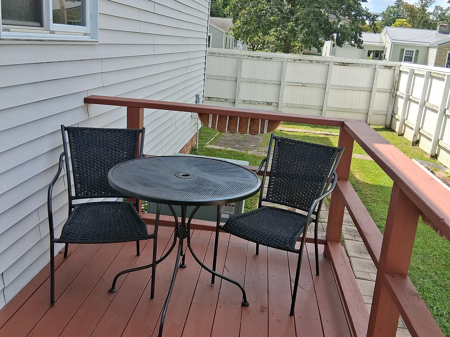 Studio, 800 sqft, $900 — Photo 3