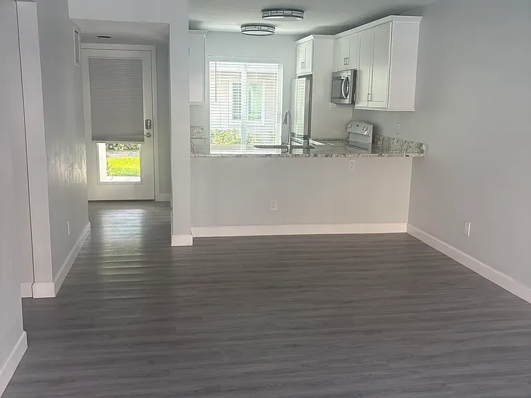2185 San Marco Rd #3-103 — Photo 4
