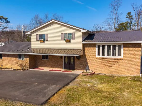 148 Penn Ave, Elysburg, PA 17824