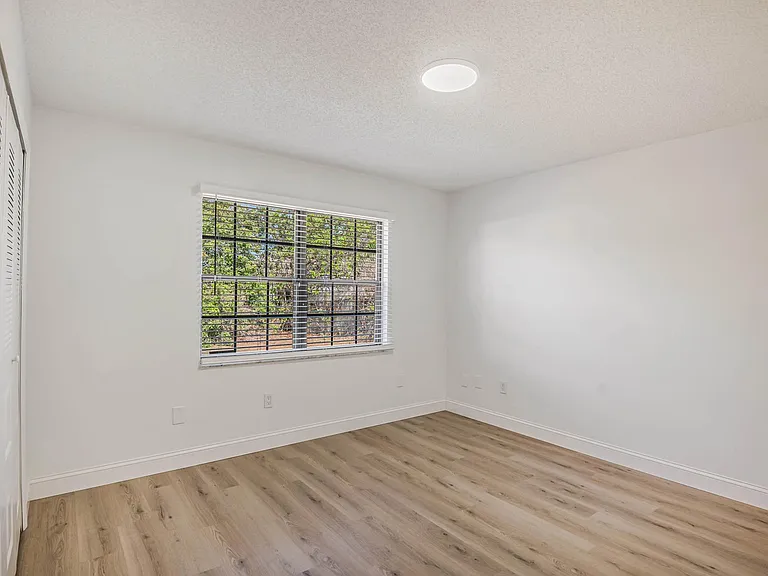 2861 Detached Cir SE — Photo 15