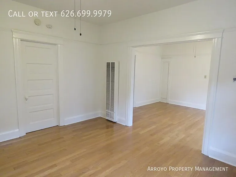 74 N Chester Ave — Photo 13