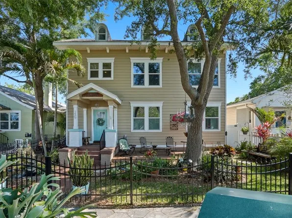 140 13th Ave NE, Saint Petersburg, FL 33701