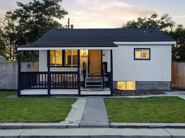 413 Snow Ave, Richland, WA 99352
