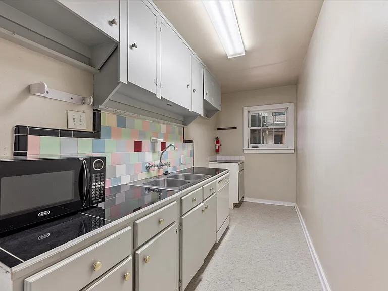 1849 Colquitt St #4 — Photo 4
