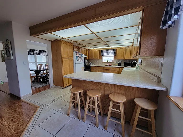 22310 Kimberly Rd — Photo 5