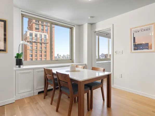 30 West 63rd Street image 5 of 18