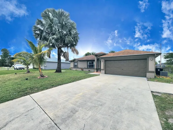 1067 SW Paar Drive, Port St Lucie, FL 34953