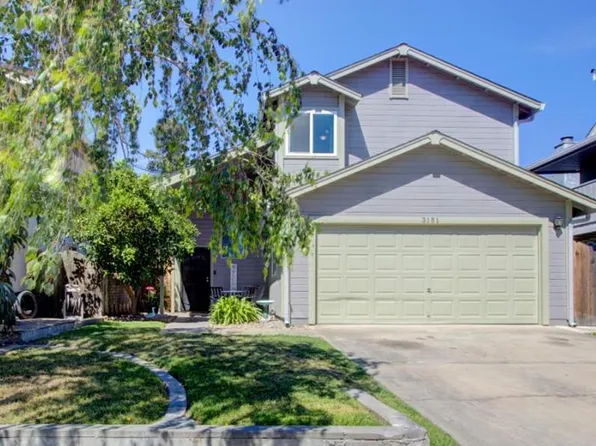 3151 Andre Ln, Turlock, CA 95382