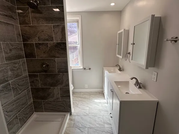 2340 Sidney St, Pittsburgh, PA 15203