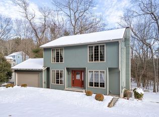 85 Brentwood Dr, Southbridge, MA 01550
