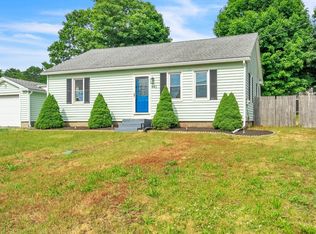 443 Turners Falls Rd, Montague, MA 01351