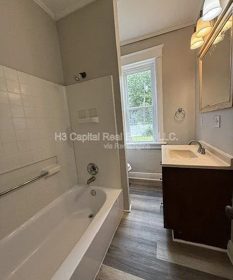 2262 Cleveland Blvd — Photo 11