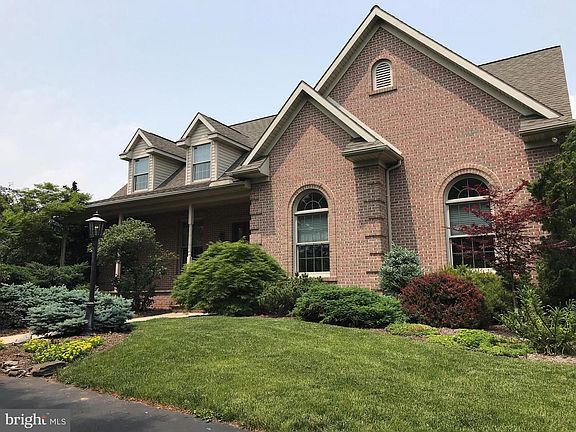2nd image of 19032 Rock Maple Dr