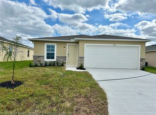 1821 Grand Ridge St, Sebring, FL 33870