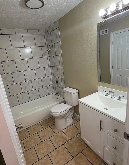 128 E Manana Blvd — Photo 8
