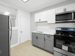 7031 S Chappel, Chicago, IL 60649