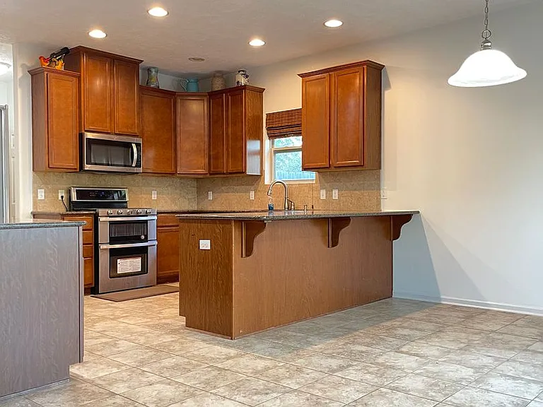 4309 N 175th Ave — Photo 54