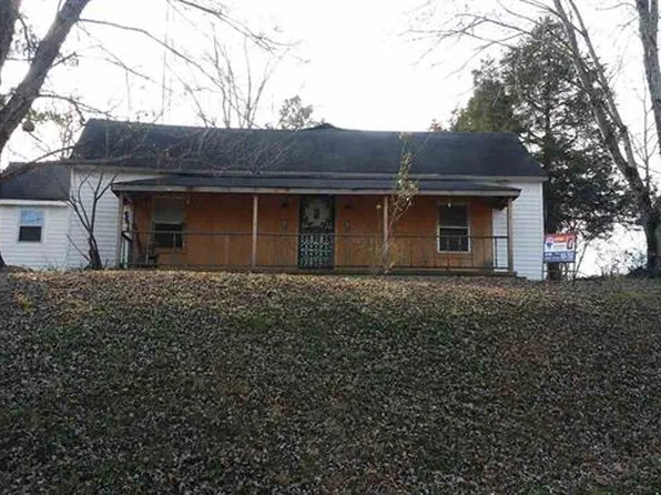 15 Smith St, Toone, TN 38381