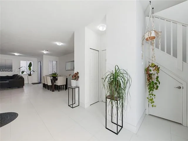 13630 SW 158th Ave — Photo 14
