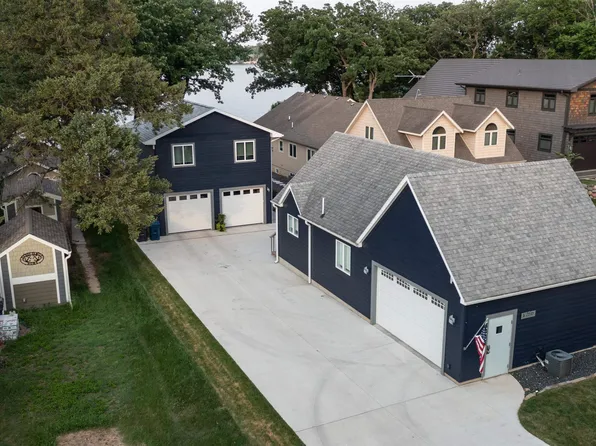 2516 Manhattan Blvd, Wahpeton, IA 51360