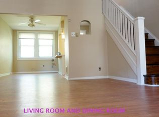 2733 S 71st St, Philadelphia, PA 19153