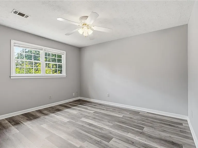 432 Charleston Ln #432 — Photo 11