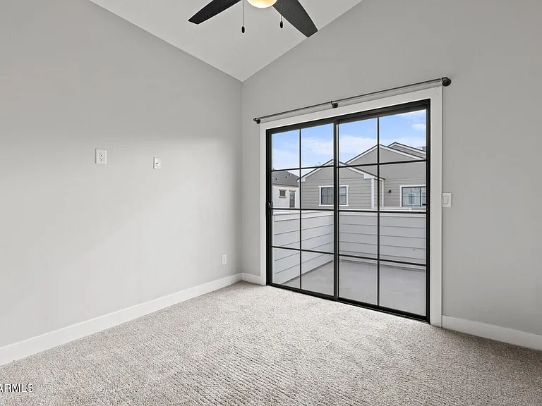 2601 N 27th St #2 — Photo 8