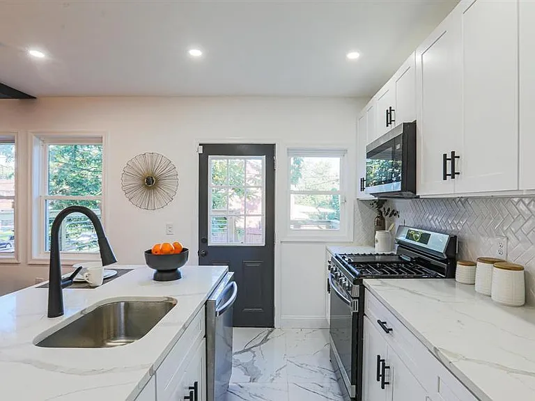 5419 Hillen Rd — Photo 17