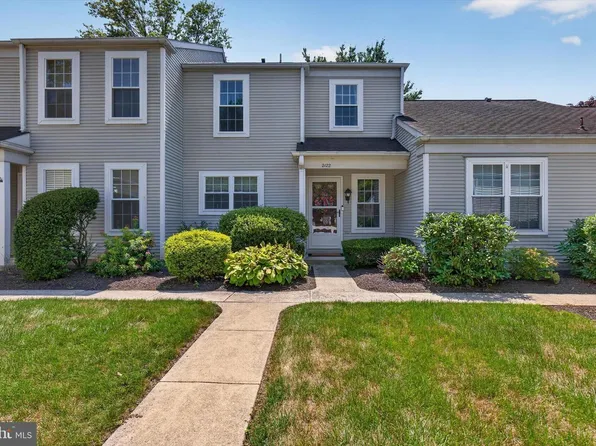 2122 Wexford Rd, Palmyra, PA 17078
