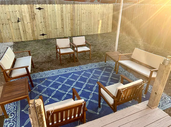 2 bed, 1010 sqft, $3,500 — Photo 2