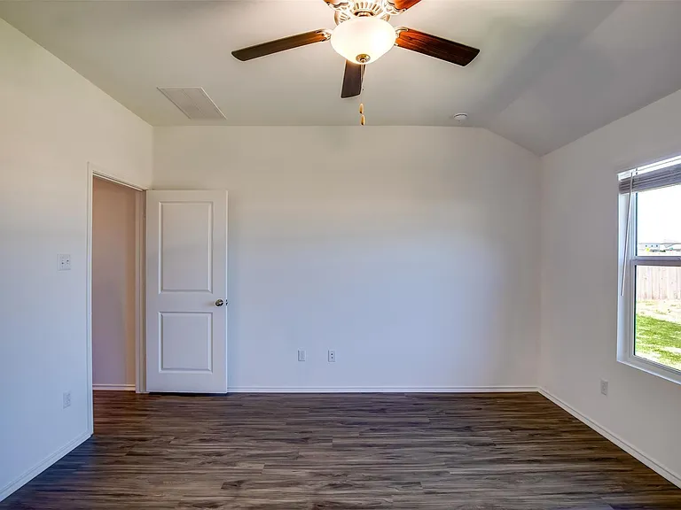 614 Milliner Loop — Photo 14