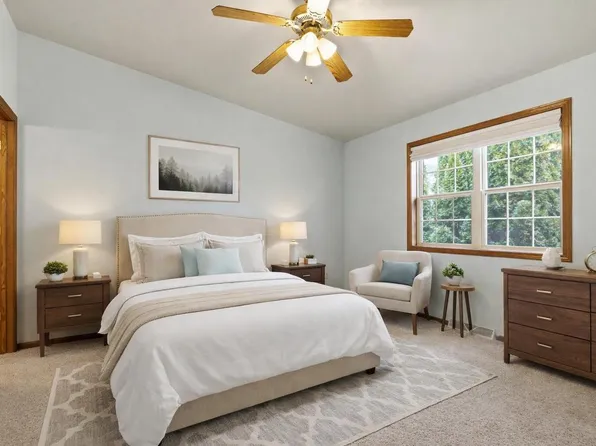 437 Kennedy COURT, Howards Grove, WI 53083