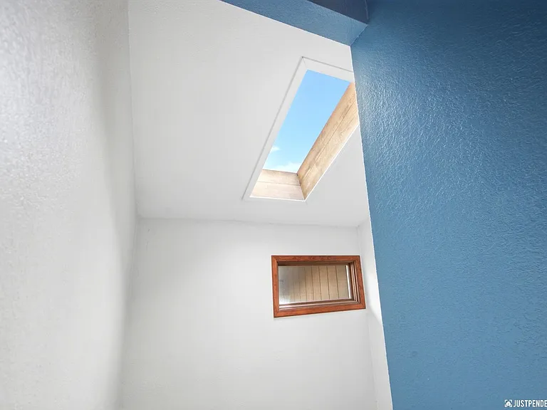 18625 S Lowrie Loop — Photo 24
