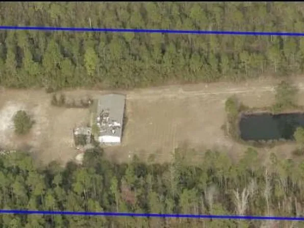 17711 La Fontaine, Fountain, FL 32438