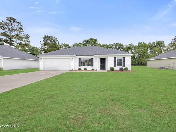 207 Bull St, Glennville, GA 30427